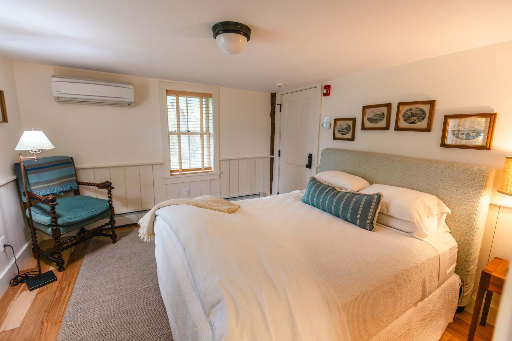 Hill Farm Inn - Manchester Sunderland Extérieur photo